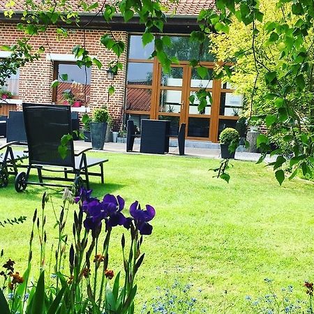 Au Coeur Des Hotes Steenvoorde エクステリア 写真