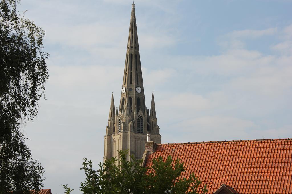 Au Coeur Des Hotes Steenvoorde エクステリア 写真