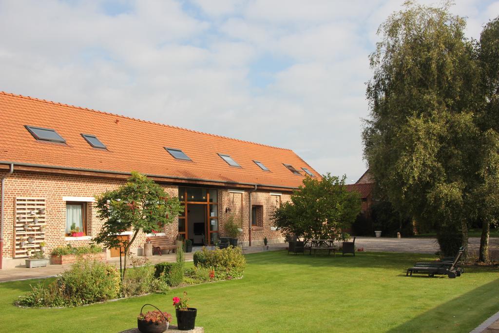 Au Coeur Des Hotes Steenvoorde エクステリア 写真