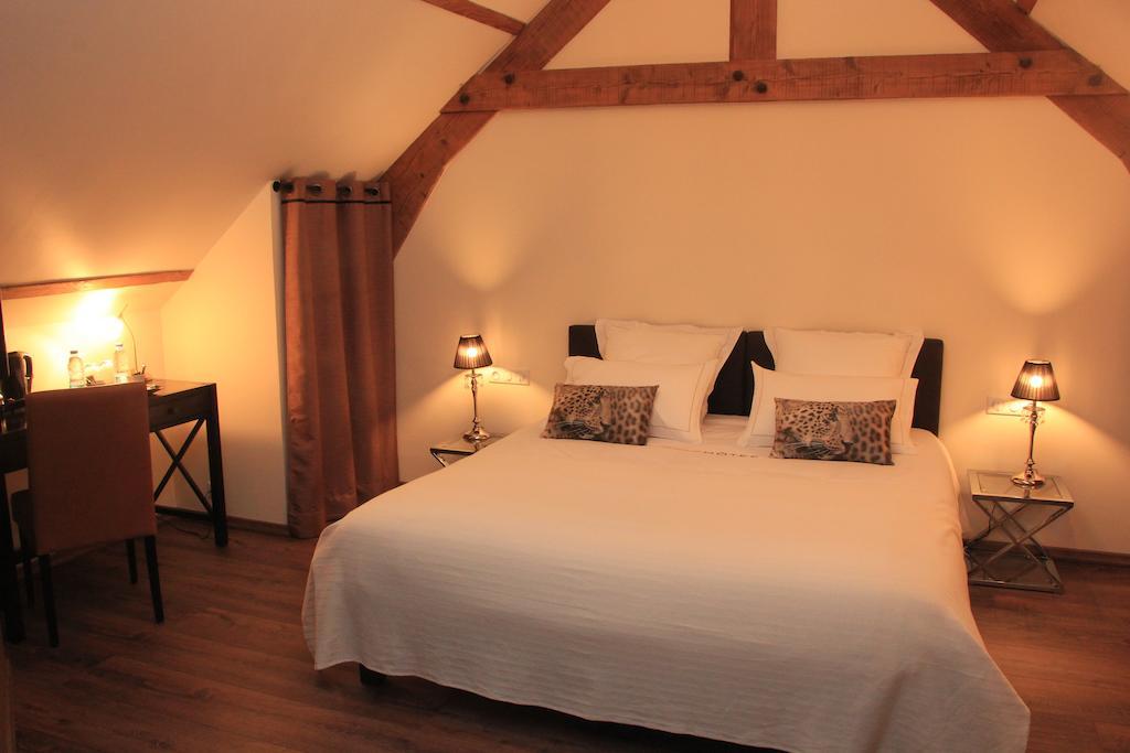 Au Coeur Des Hotes Steenvoorde 部屋 写真