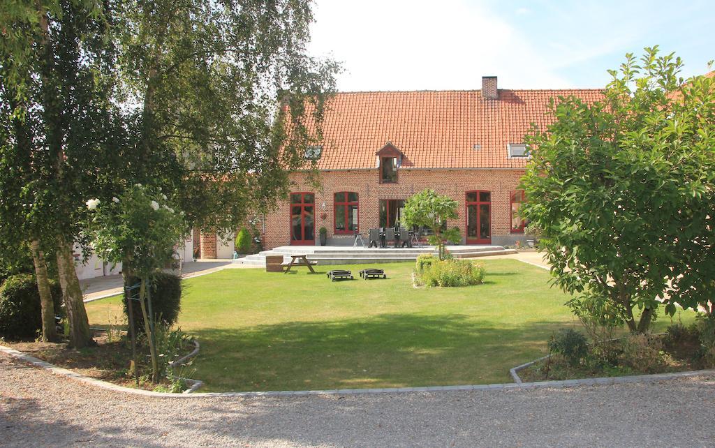 Au Coeur Des Hotes Steenvoorde エクステリア 写真