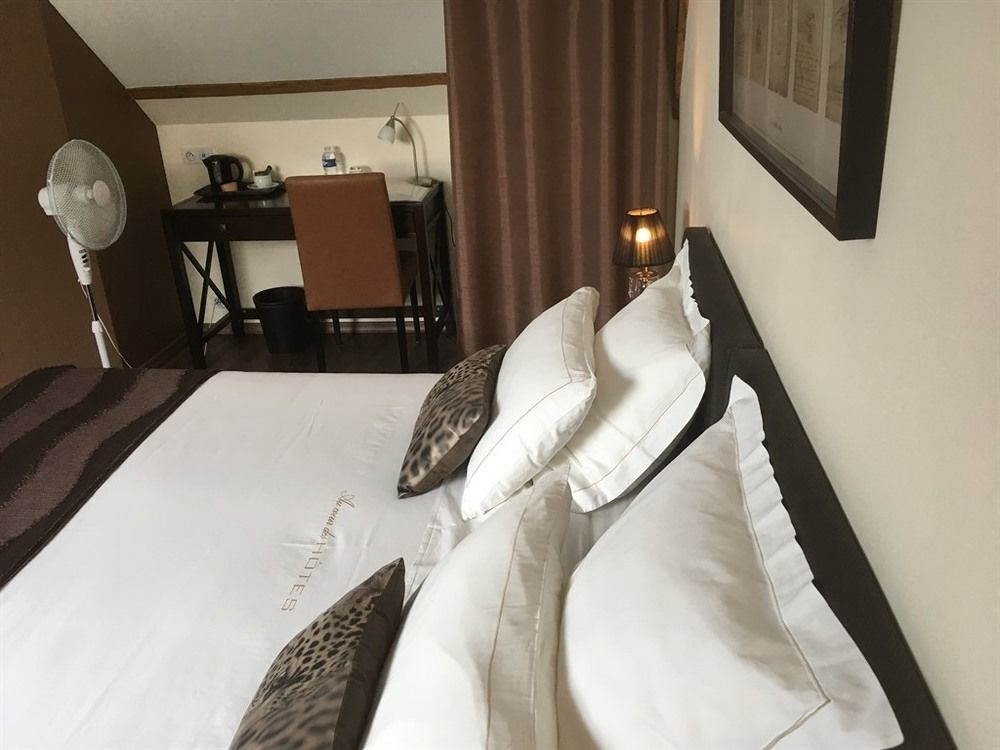 Au Coeur Des Hotes Steenvoorde エクステリア 写真